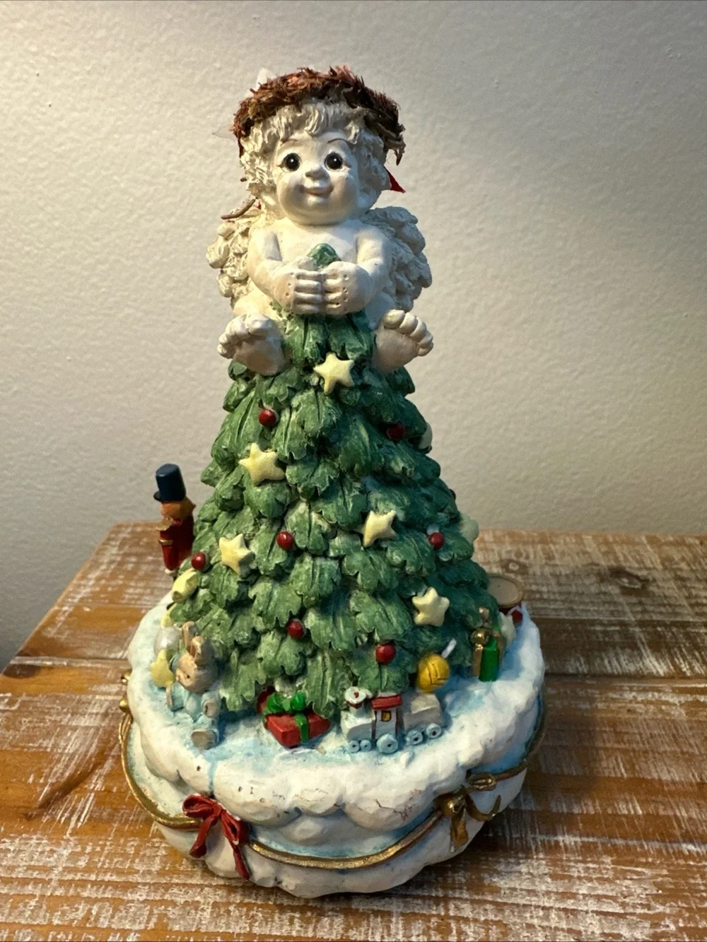 Dreamsicles Christmas Tree Music Box 